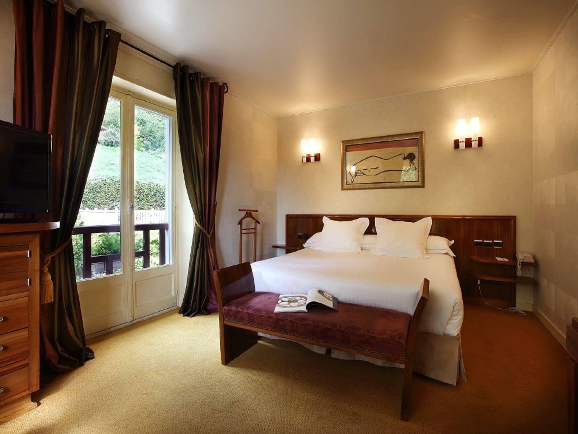 Hotel Ombremont Jean-Pierre Jacob Le Bourget-du-Lac Zewnętrze zdjęcie